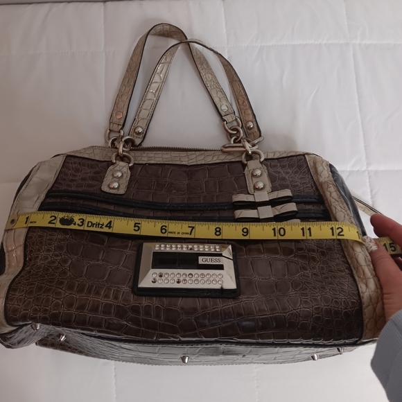Guess Faux Leather Scatchel Bag Crocodile Print - Picture 3 of 7